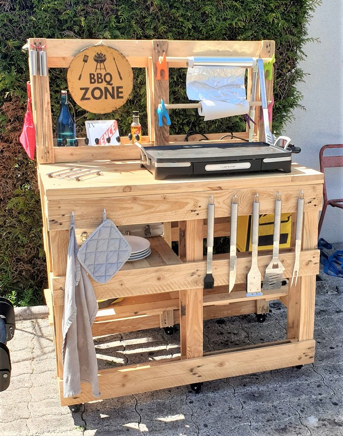 wood pallet outdoor kitchen ideas (12)