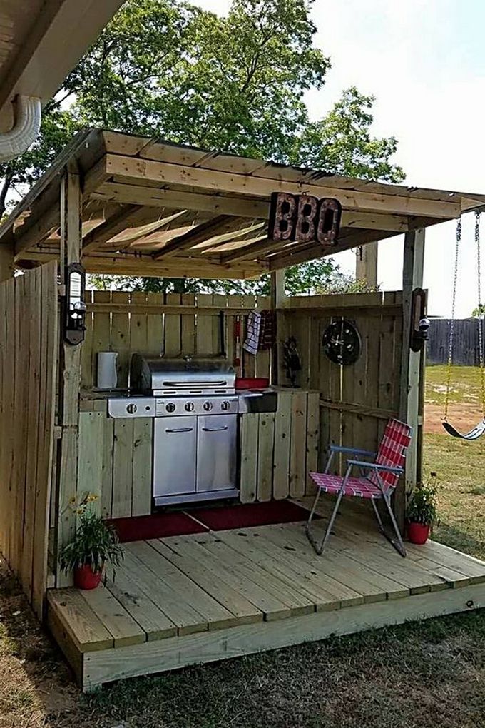 wood pallet outdoor kitchen ideas (28)