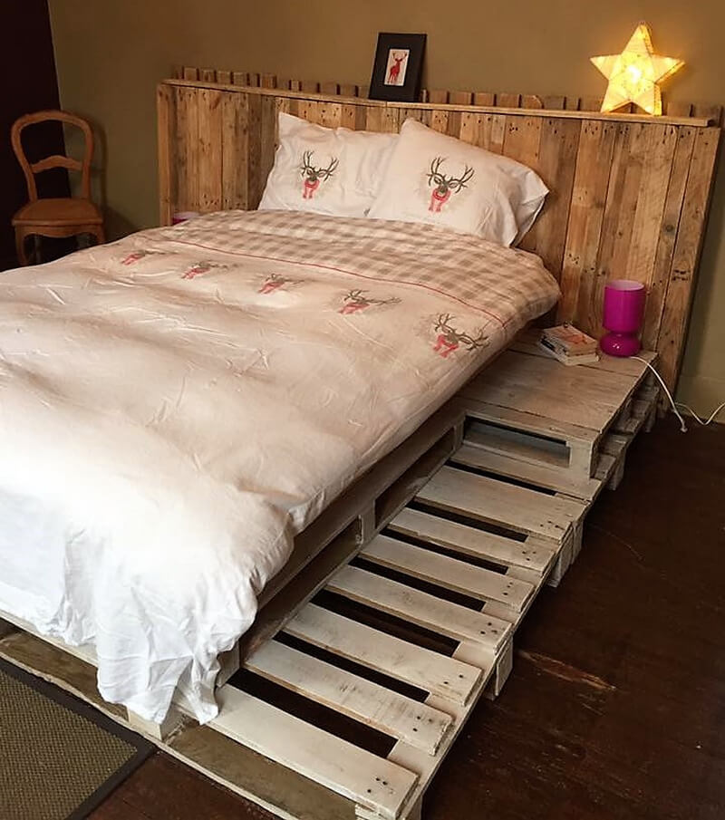 pallets made bed
