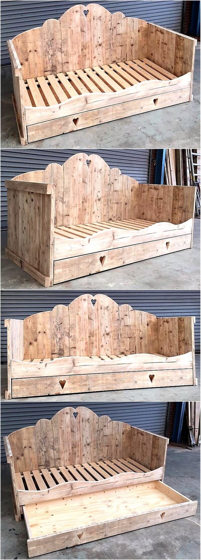bed out of wood pallets