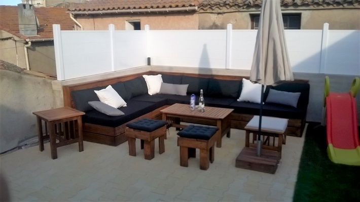 recycled pallt patio furniture