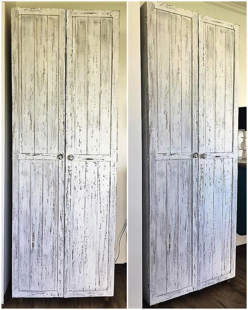 reused pallets made closet