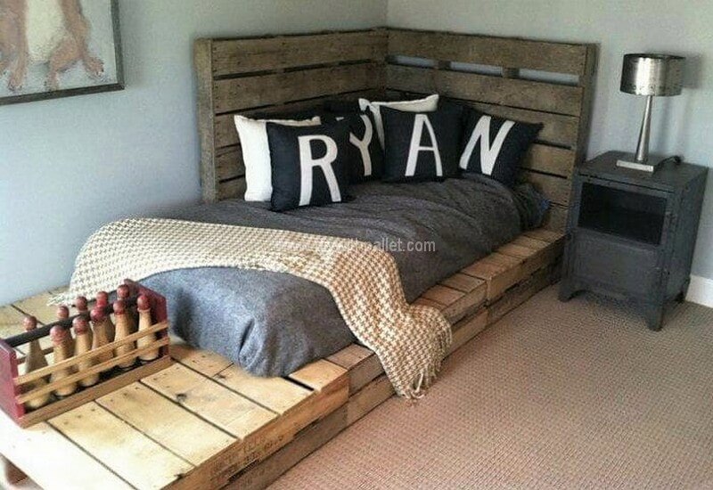 pallet corner bed