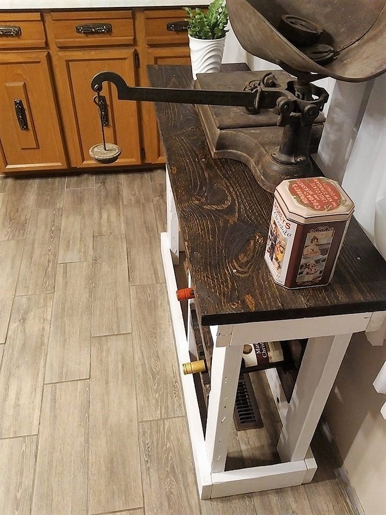 wood pallet entryway table