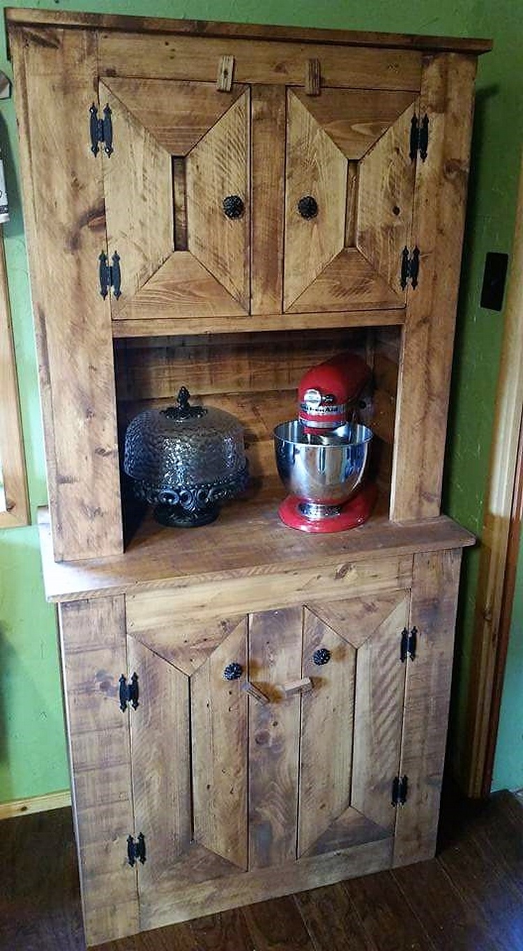 pallet storage cabinet