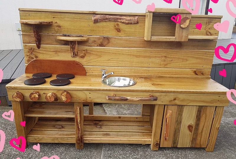 pallet mud kitchen for kids