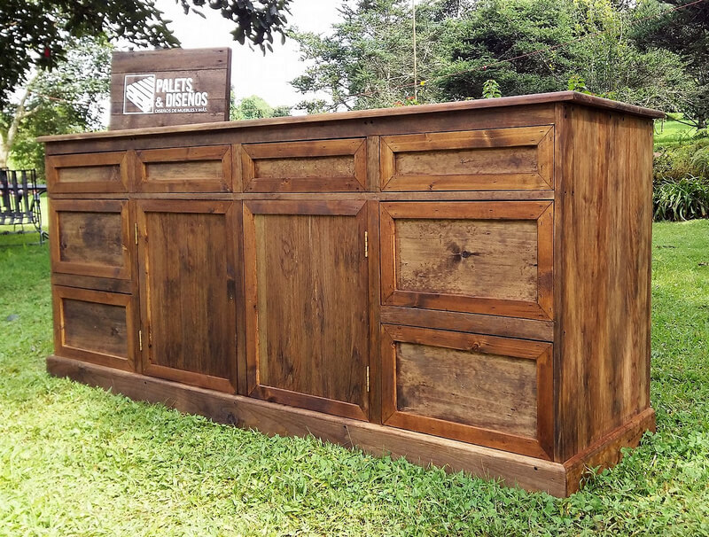 pallets entrance way table