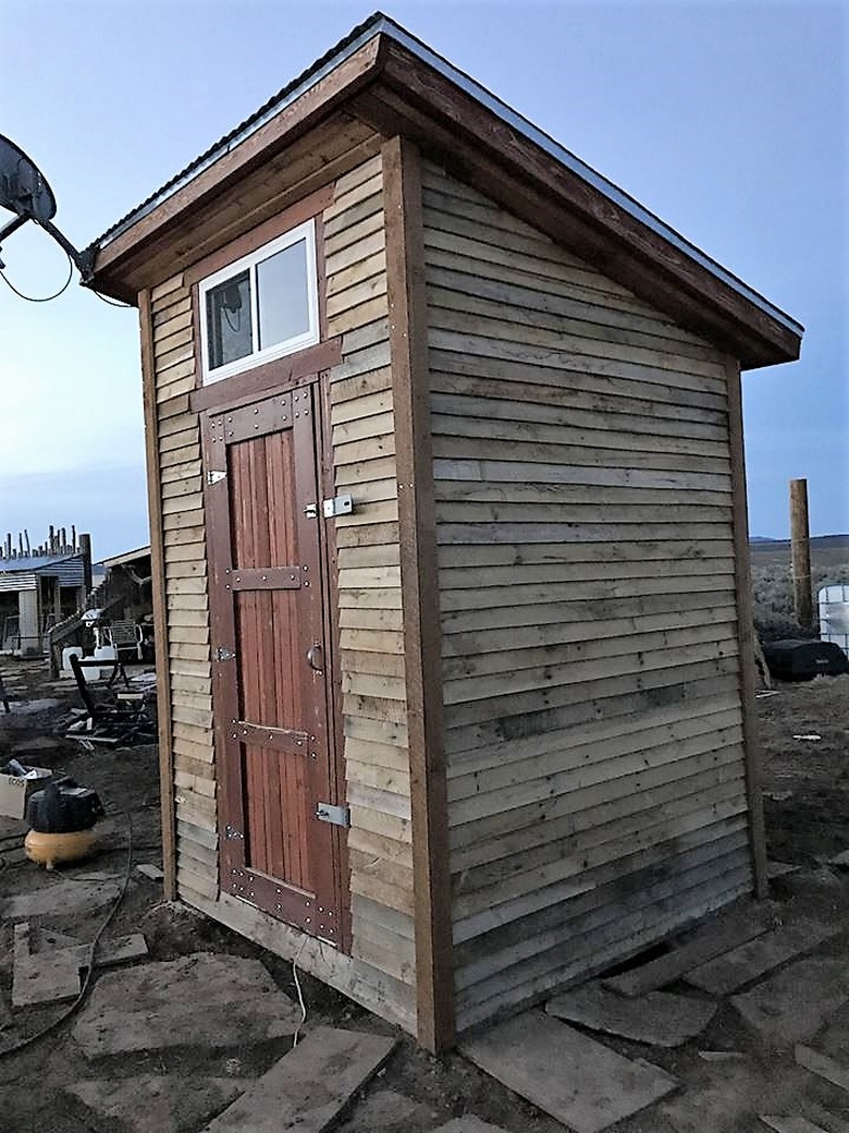 pallets made patio tools shed