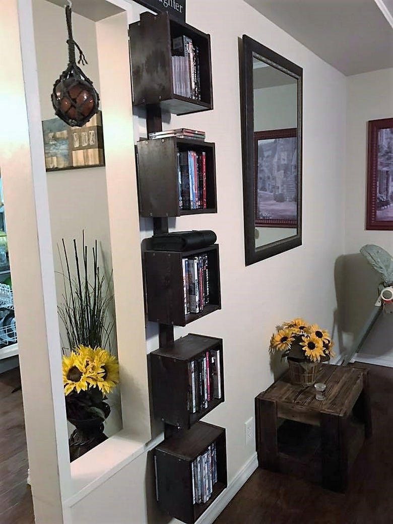 wooden pallet wall shelf