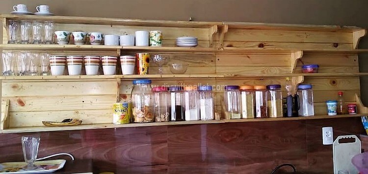 pallet kitchen shelving