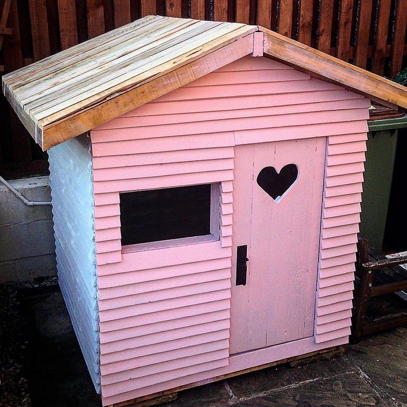 recycled pallets ideas (25)