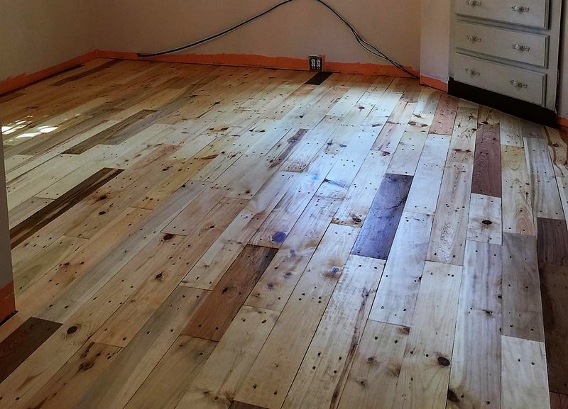 recycled pallets ideas (26)