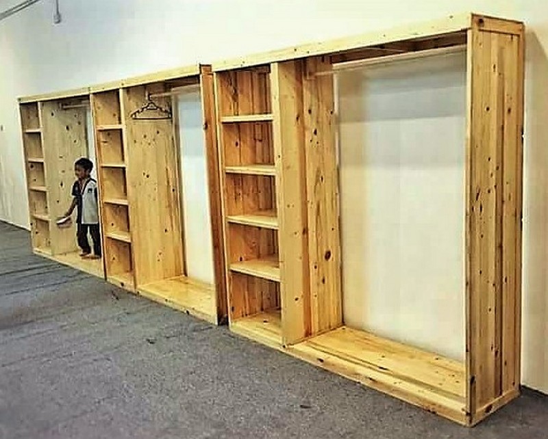 recycled pallets ideas (55)