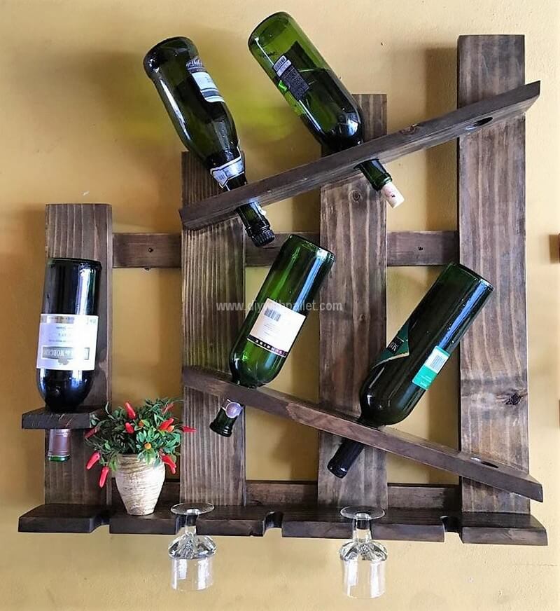 pallet wall bar