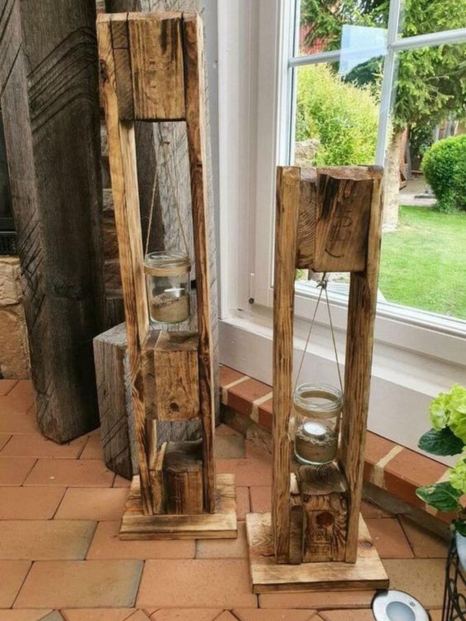 DIY pallet stands with lantern ideas (4)