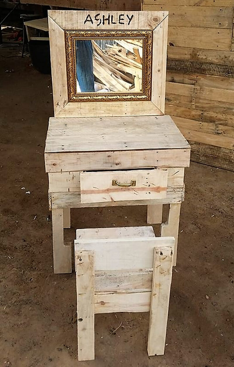 wooden pallets vanity