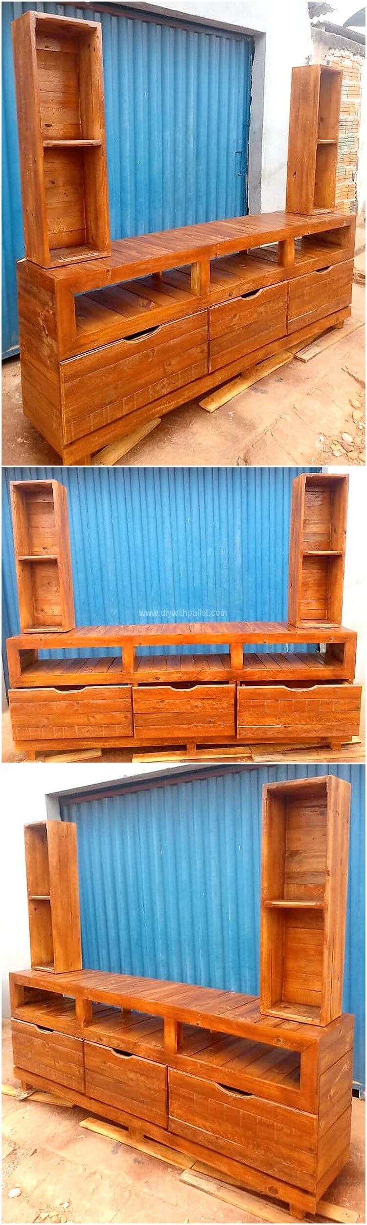 pallet media console
