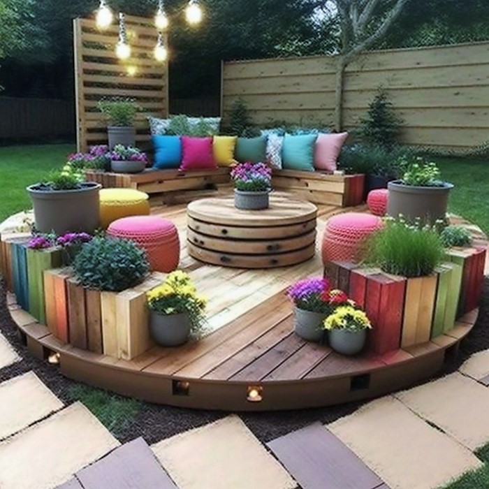 Wood Pallet Outdoor Furniture (5)