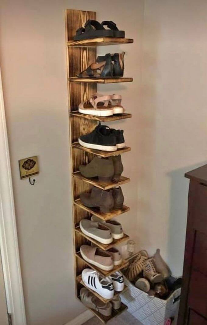 wall mounted pallet shoe rack 3