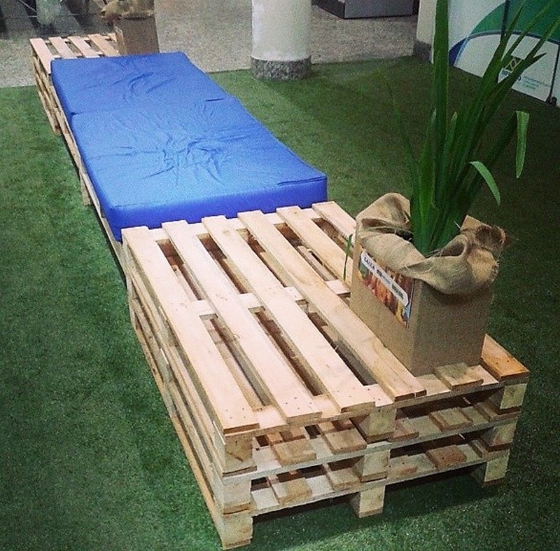 wooden pallet projects (46)